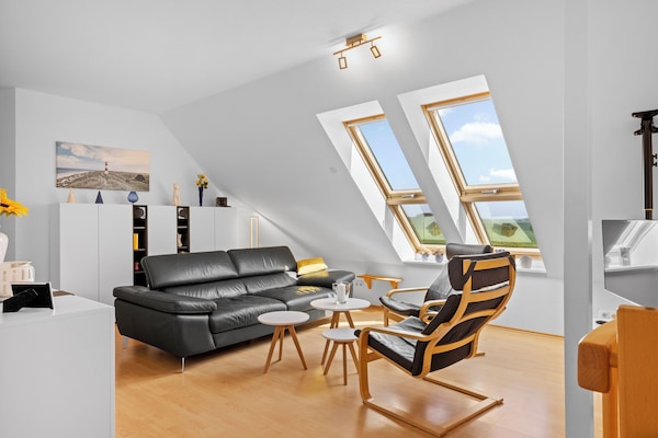 Fernseher, Stereoanlage