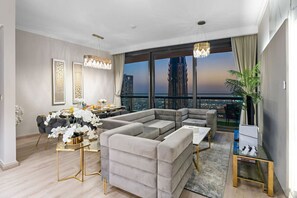 TV - Burj Vista 2BR Apartment | Prime Location with Dubai Mall Link (Downtown)