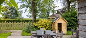 Cozy group home with six bathrooms