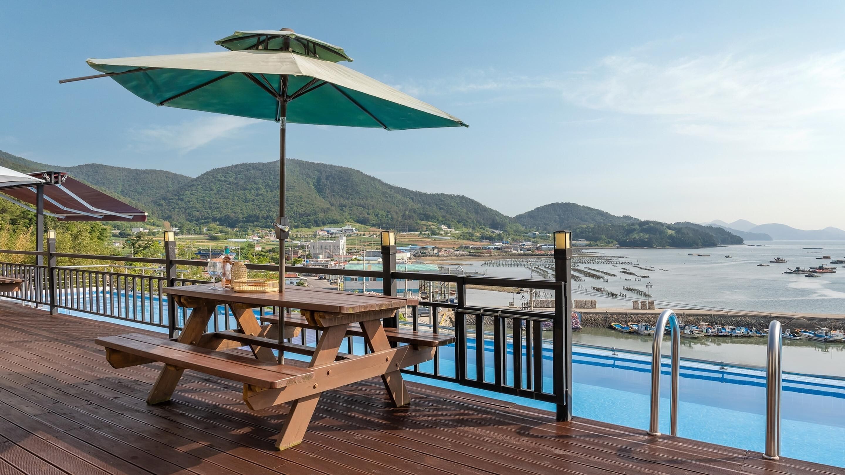 Basic Room, 2 Bedrooms (Room 106) | 1 bedroom, free WiFi