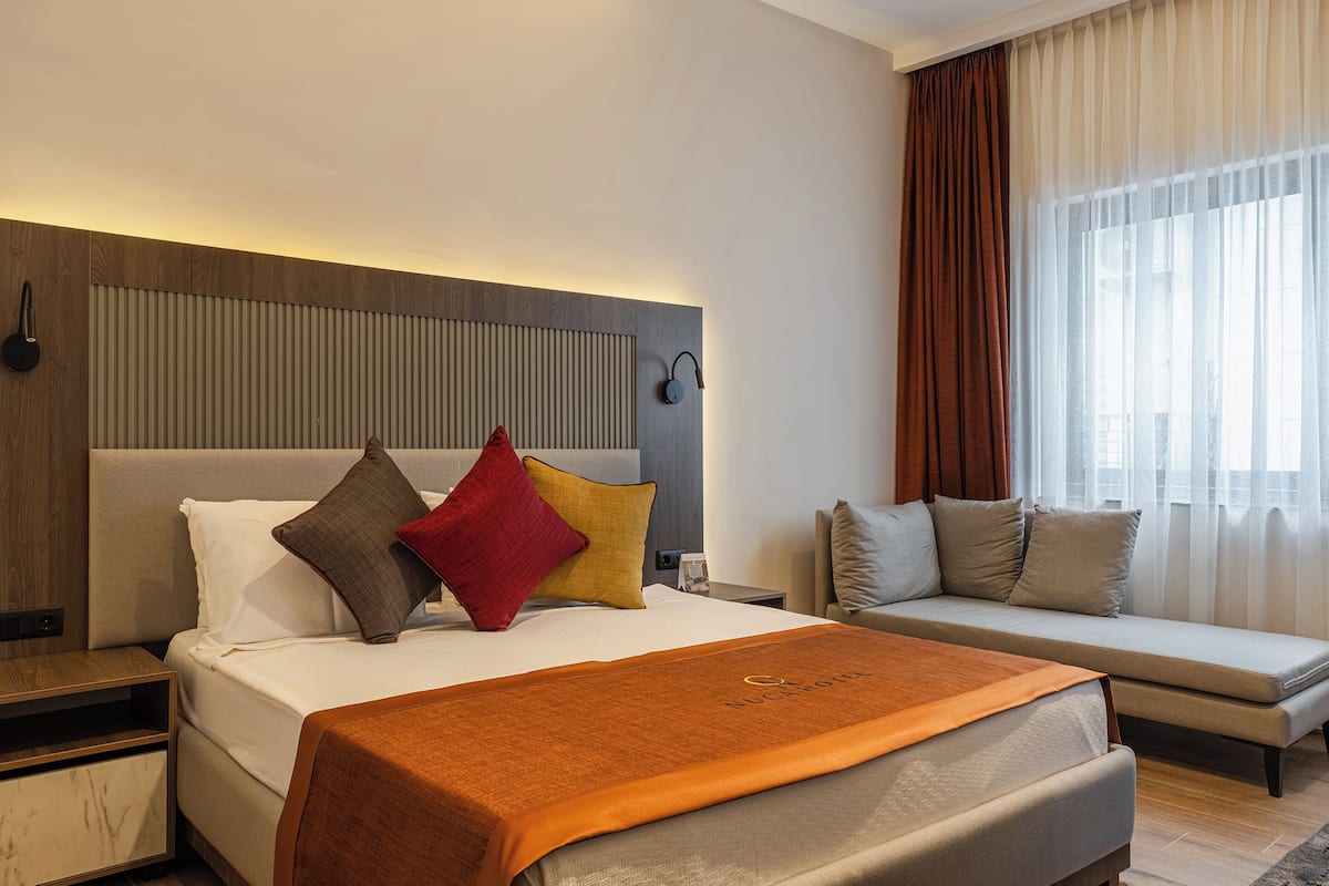 Standaard kamer, uitzicht op stad | 1 slaapkamer, lakens van Egyptisch katoen, luxe beddengoed