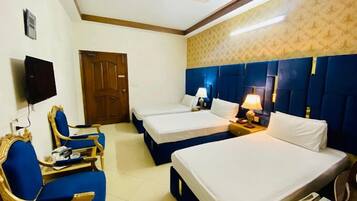 Deluxe Double Room | Soundproofing, iron/ironing board, free WiFi