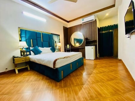 华丽双人房 | 隔音、熨斗/熨板、免费 WiFi