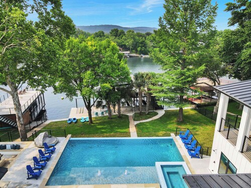 Palm Paradise on Lake LBJ | Concierge Services
