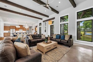 Smart TV, fireplace, video games, ping pong