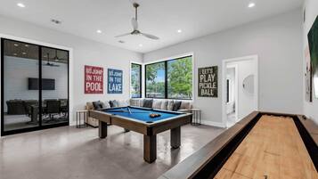 Spielezimmer