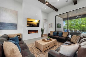 Smart TV, fireplace, video games, ping pong