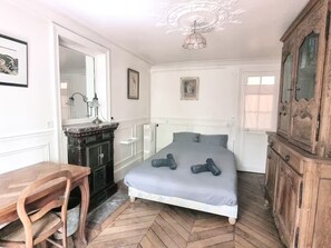 2 Schlafzimmer, Bügeleisen/Bügelbrett, WLAN, Bettwäsche