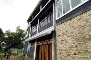 Exterior - Hotel O Aini Homestay (Ternate)