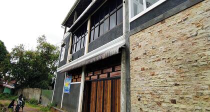 OYO 92892 Aini Homestay