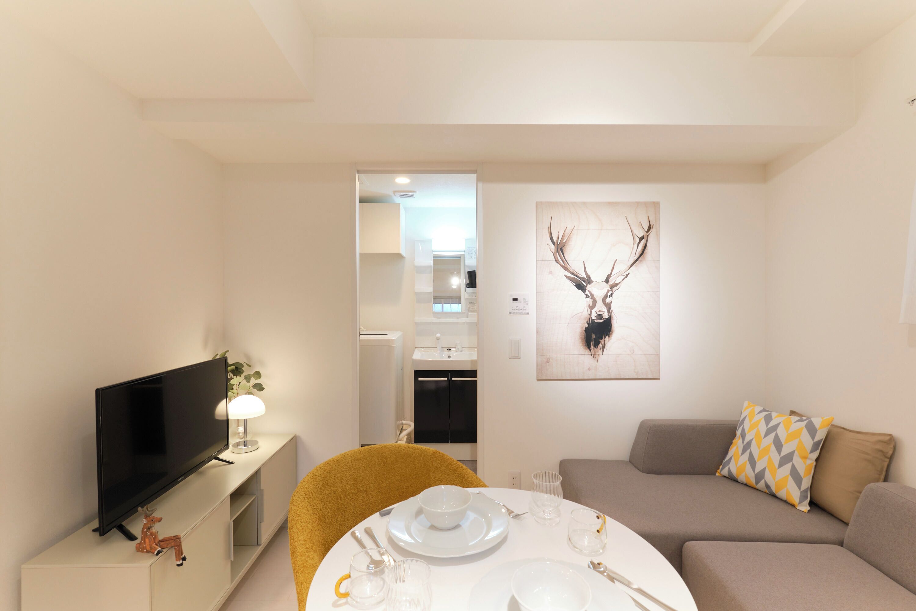 B/Accommodates two-person, Non Smoking | 1 bedroom, free WiFi