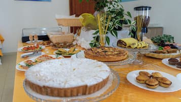 Bao gồm bữa sáng buffet hàng ngày