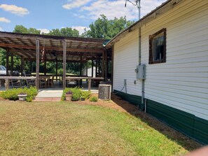 Outdoor dining - Minutes from Ga Southern & Historic Twin City is a 157 acre retreat to the past! (Portal)