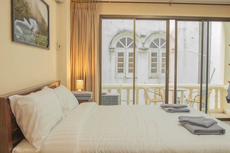 Family Quadruple Room | In-room safe, desk, laptop workspace, iron/ironing board