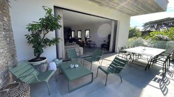 Restauration extérieure