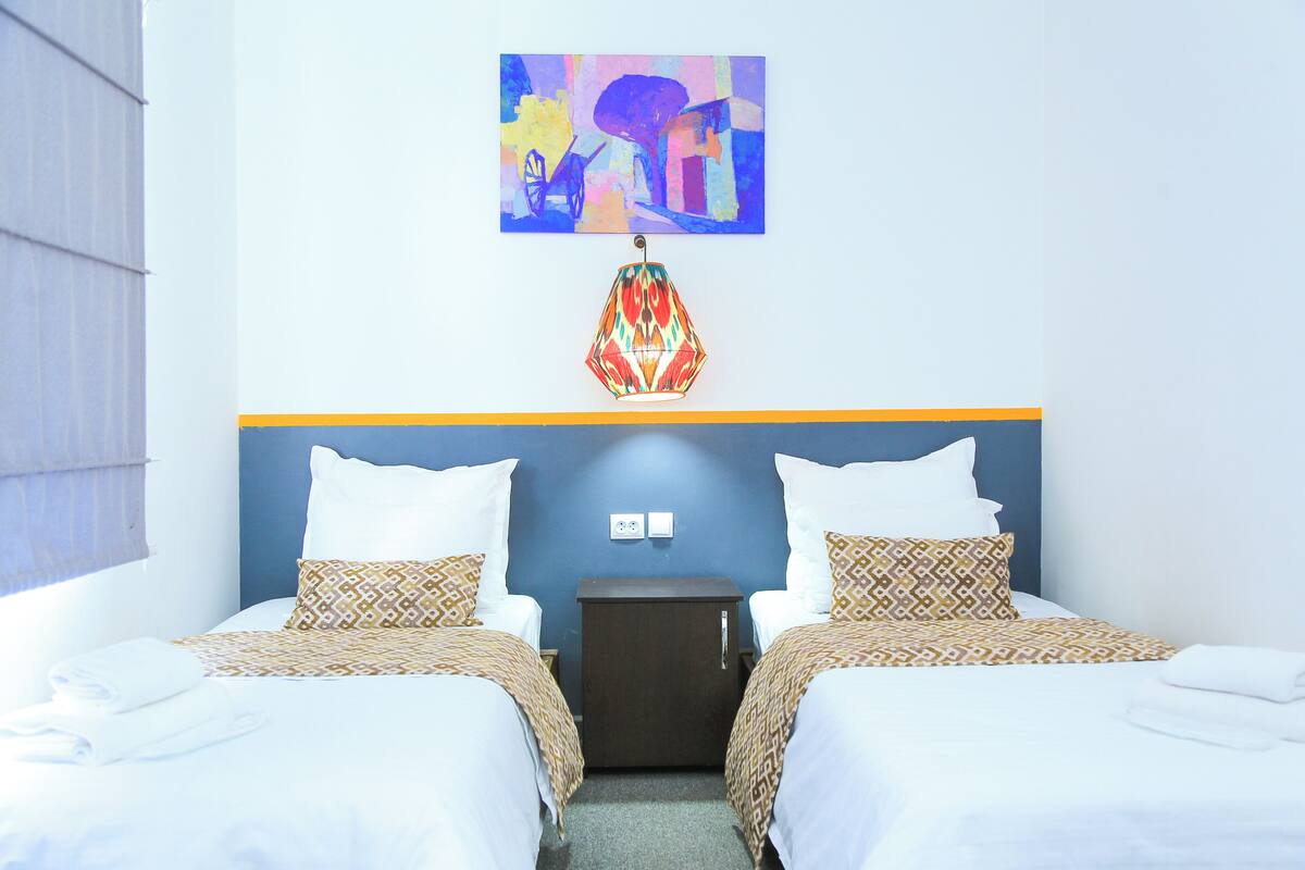Comfort Twin Room | Desk, laptop workspace, soundproofing, iron/ironing board