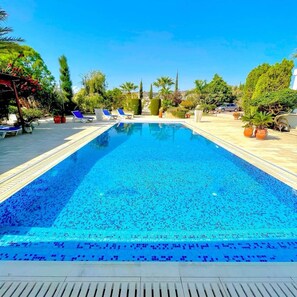 Pool - Palmera Mansion (Λάρνακα)