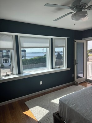 5 bedrooms, iron/ironing board, free WiFi, bed sheets - Modern Beach House with Ocean and Bay Views - 600 Feet from the Beach. (Mantoloking)