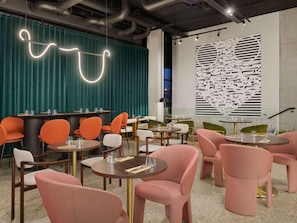 Dining - Pullman Zagreb (Zagreb)