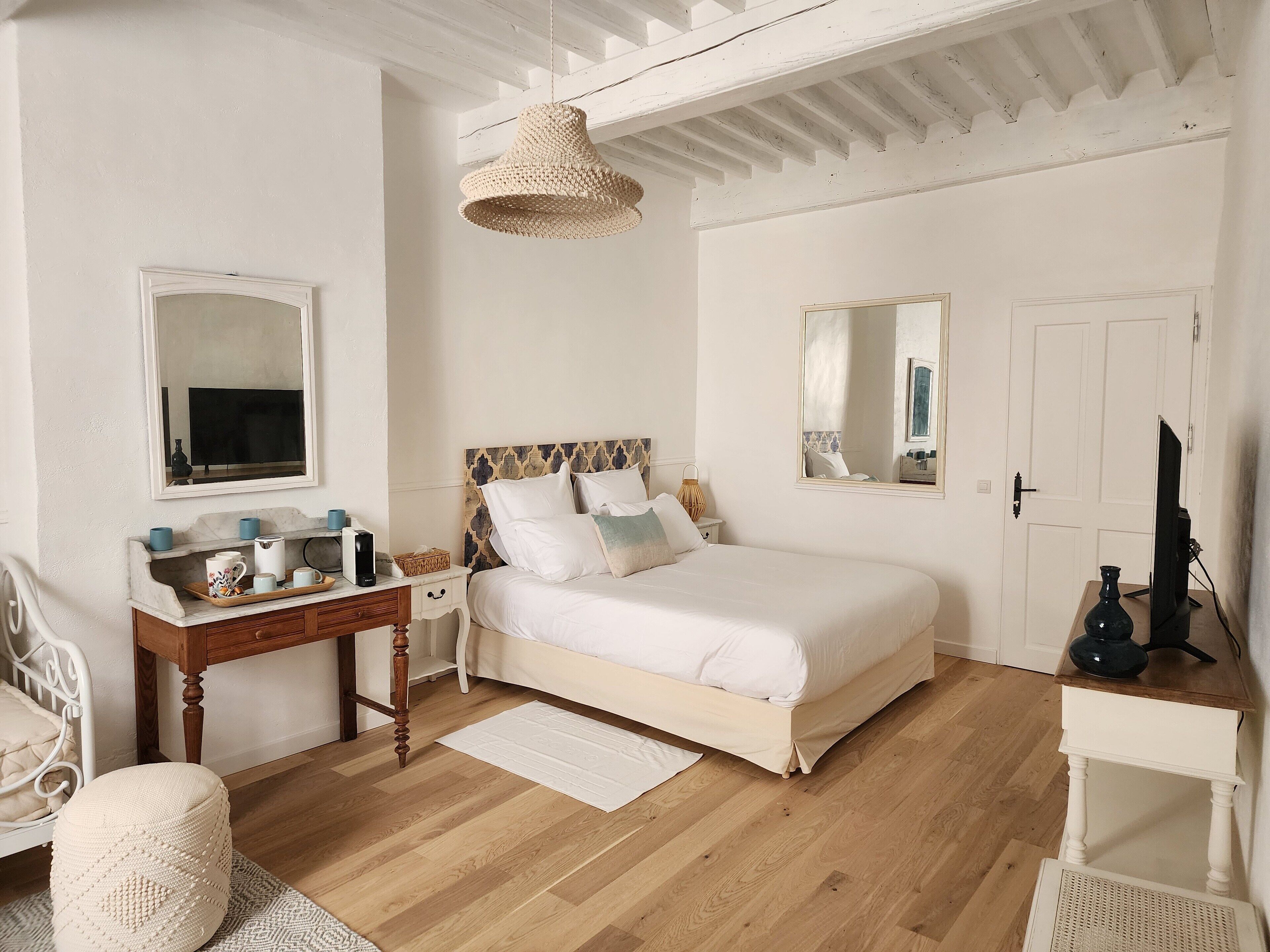 Exclusive Double Room | Premium bedding, down comforters, pillowtop beds, blackout drapes