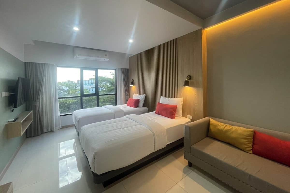 Desk, rollaway beds, free WiFi, bed sheets