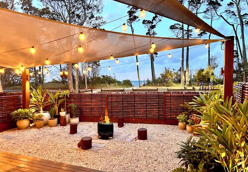 Vila Paus Satu - Ocean Views Hervey Bay
Stay an extra day and save!