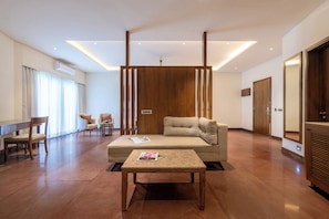 Fire Villa with Sit out