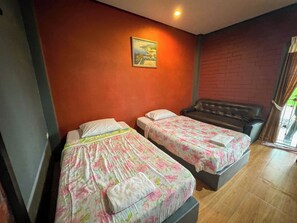 Tomannsrom – deluxe | Minibar, skrivebord, skrivebord for bærbar PC og blendingsgardiner