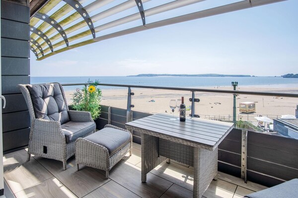 Waters Edge - 2 Bedroom Apartment - Tenby - Tenby