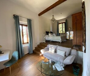 Living area - 5 Bedroom Villa in Panzano In Chianti (Panzano In Chianti)