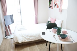 1 soverom, wi-fi (inkludert) og sengetøy