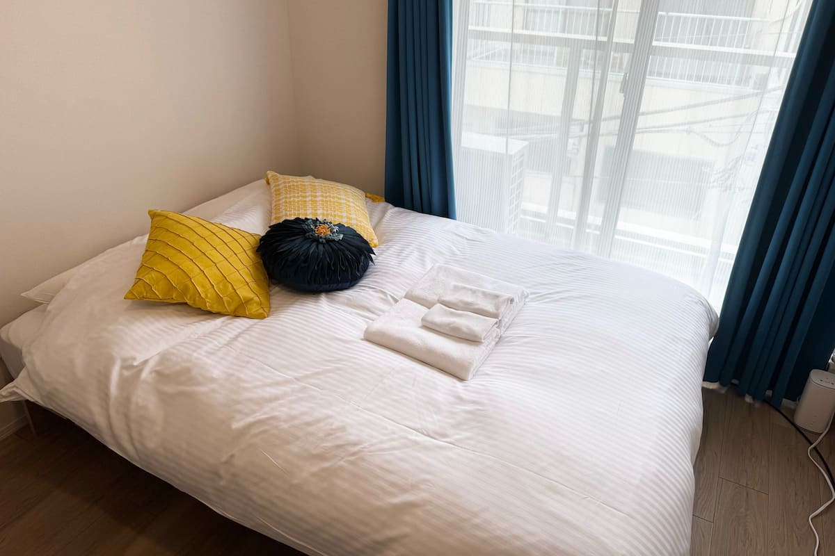 1 soverom, wi-fi (inkludert) og sengetøy