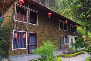 Basic Quadruple Room | View from room - Tràng An Hometown Homestay (Hoa Lu)