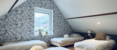 3 chambres, fer et planche Ă repasser, Wi-Fi, literie fournie