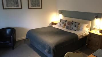 Doppia Deluxe, 1 camera da letto, non fumatori | Biancheria da letto di alta qualità, copriletto in piuma