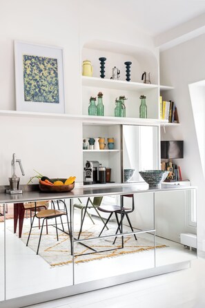 Interior - Duplex élégant à Montmartre (Paris)