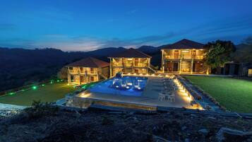 Fachada da propriedade