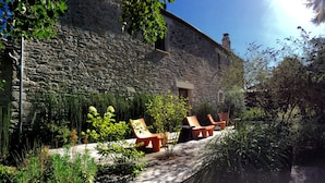 Exterior - La Demeure de Saint Fiacre (Saint-Fiacre-sur-Maine)