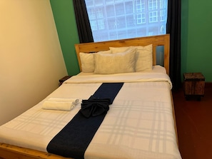 Standard Single Room, Courtyard View | Individually decorated, individually furnished, blackout curtains - Rafiki House Nanyuki  (Nanyuki)
