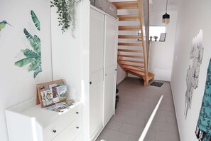 Grand-lejlighed - 2 soveværelser | 1 soveværelse, arbejdsområde til bærbare computere, lydisolering