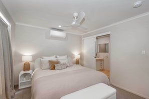 2 chambres, fer et planche Ă repasser, accĂšs Internet, draps fournis