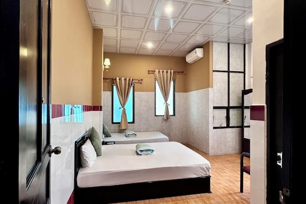 Chambre Triple Ville, vue ville