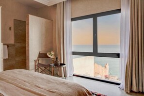 Comfort Double Room, Lagoon View | Premium bedding, in-room safe, soundproofing, free WiFi - Hôtel Oasis Dakhla (Dakhla)