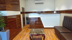Lobby - Hotel Palms Residency  (Mumbai)