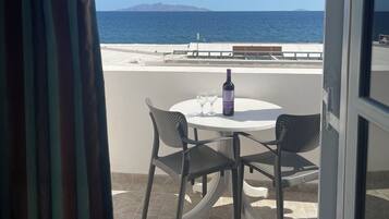 Basic-Doppelzimmer, 1 Doppelbett | Terrasse/Patio