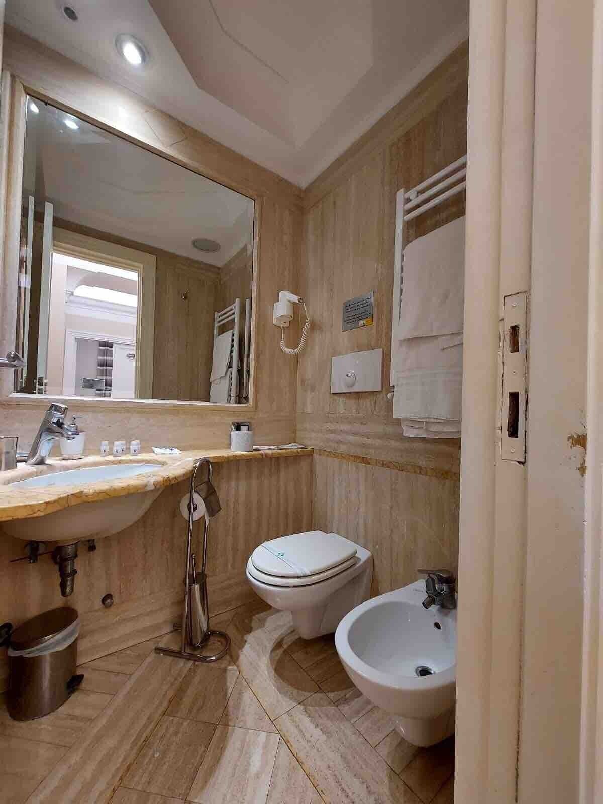 Haartrockner, Handtücher