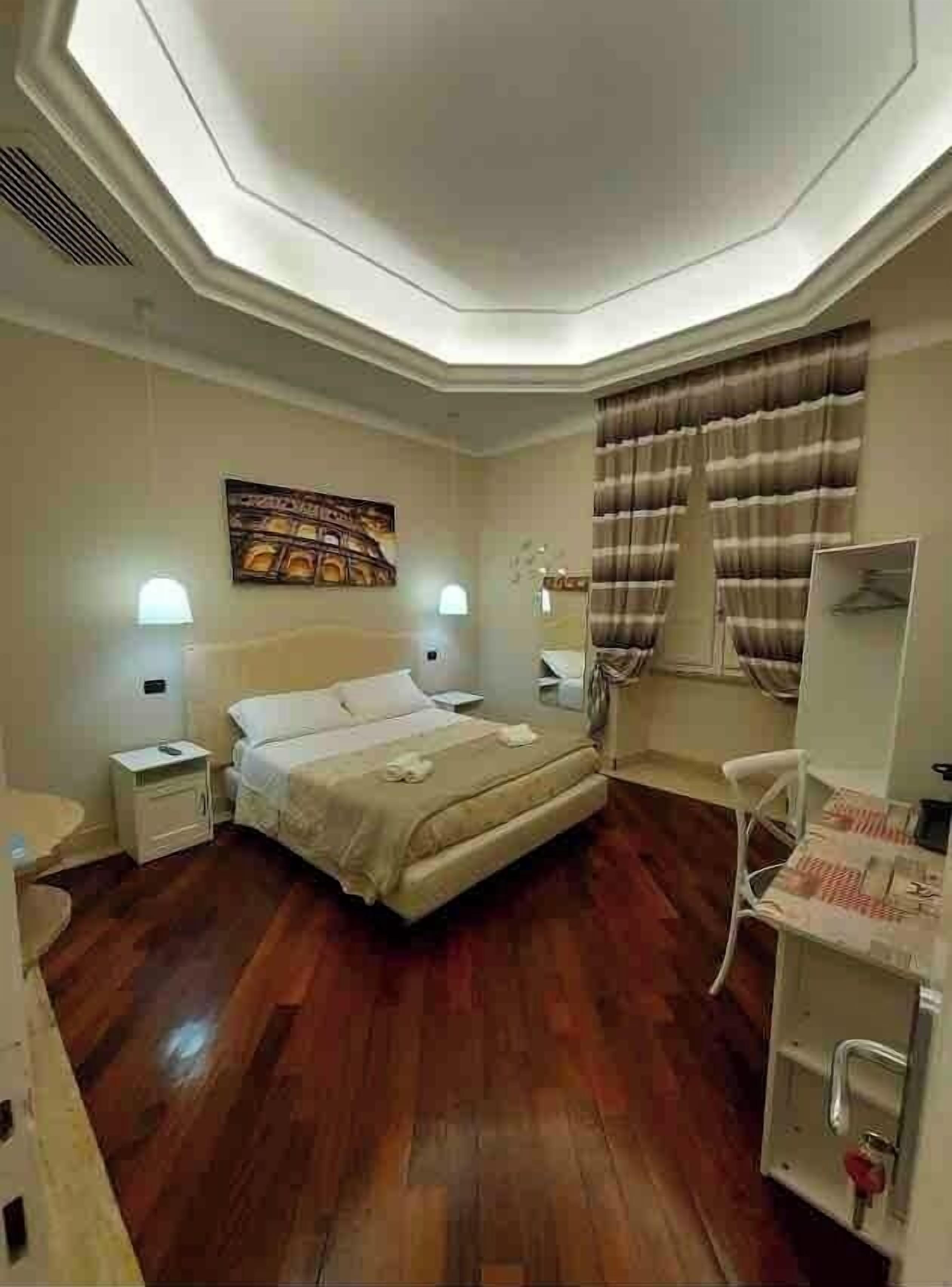 1 slaapkamer, een bureau, wifi