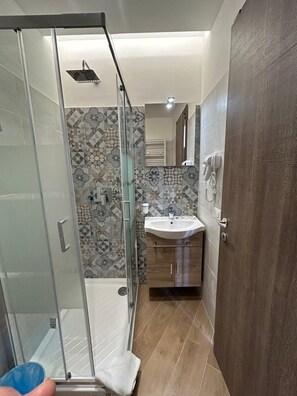 Hair dryer, towels - grimaldi  comfort   1 (ROMA)