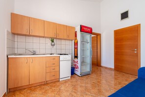 Appartement, 2 chambres, balcon, vue jardin | Cuisine privée