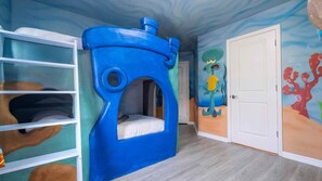 10 bedrooms, desk, iron/ironing board, travel cot